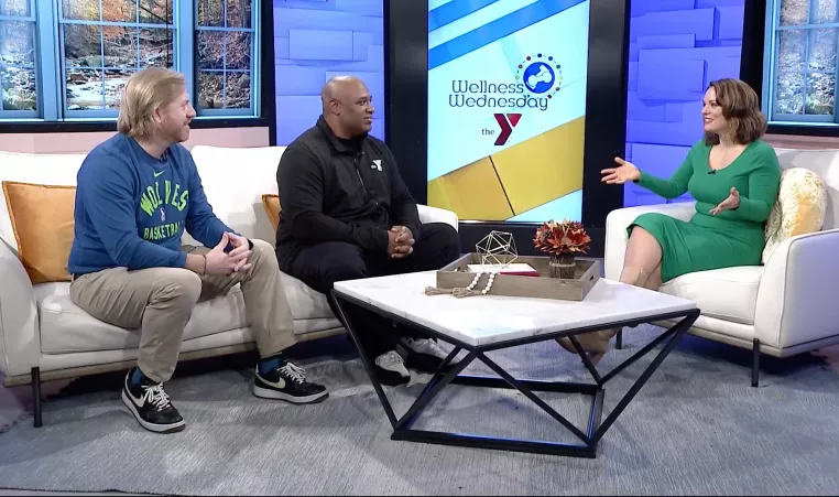 Tavian Banks from the John R. Grubb Community YMCA and Chip Albright from the Iowa Wolves sit down with Megan Reuther from Hello Iowa to talk about the Iowa Wolves Metro League.